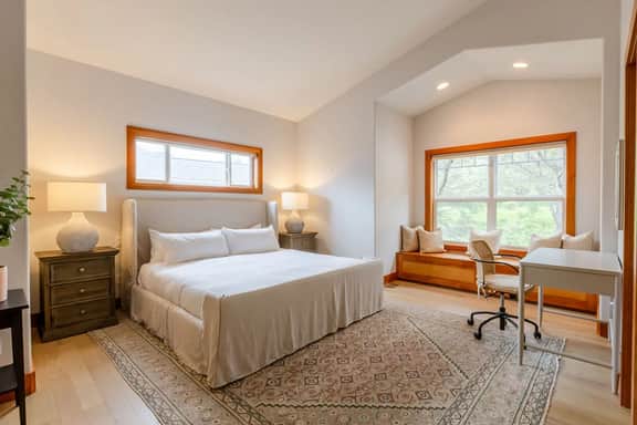 Silver Point Cottage