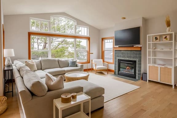 Silver Point Cottage